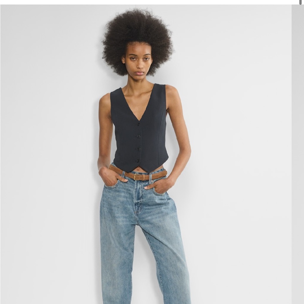Aritzia Sunday Best Cropped Vest